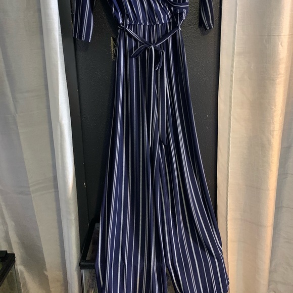 Navy jumpsuit - Picture 2 of 2